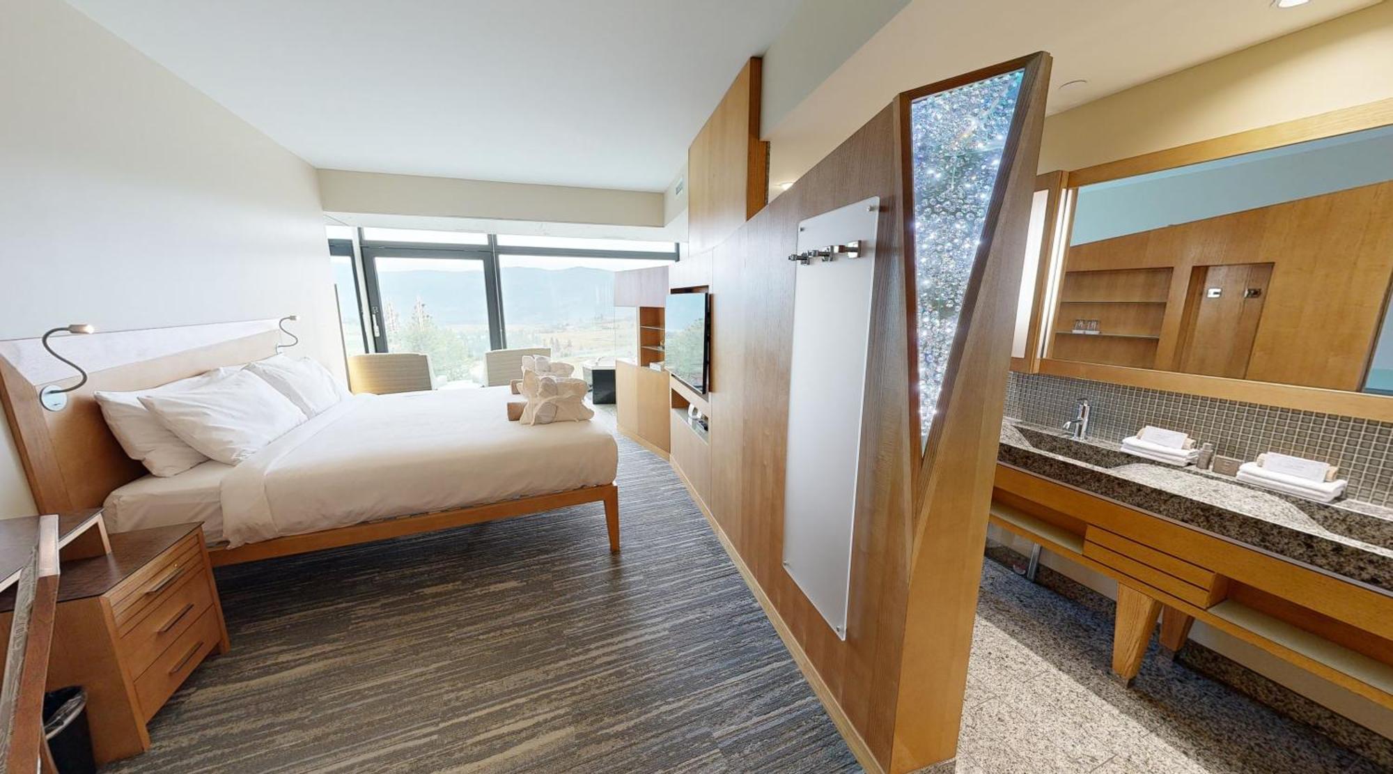 Sparkling Hill Resort And Spa - Adults-Only Resort Vernon Exteriör bild